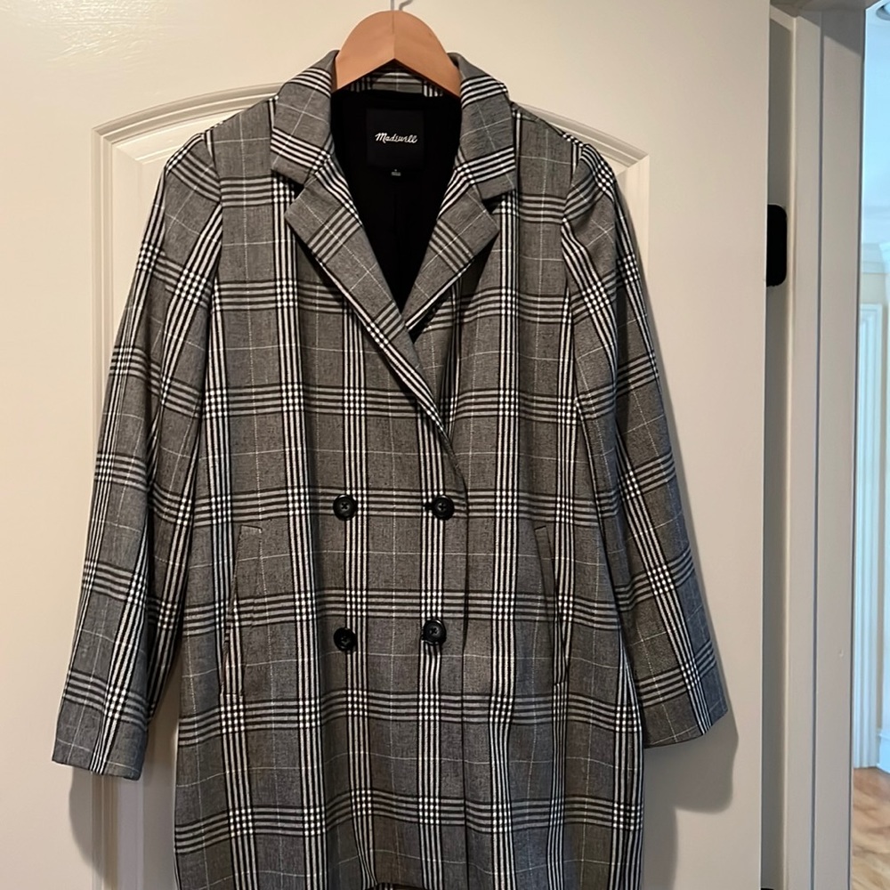 Caldwell Double-Breasted Blazer in Plaid